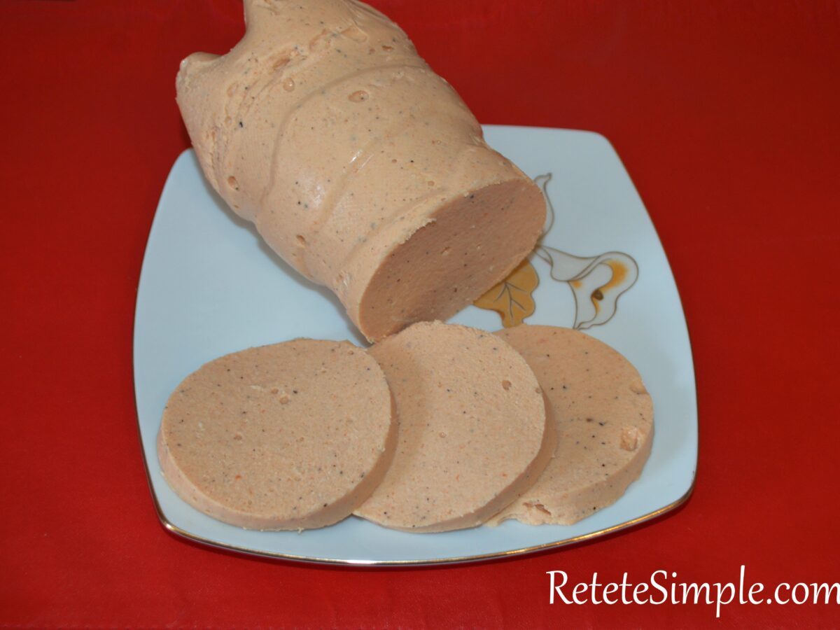 Fiambre casero de pollo en botella