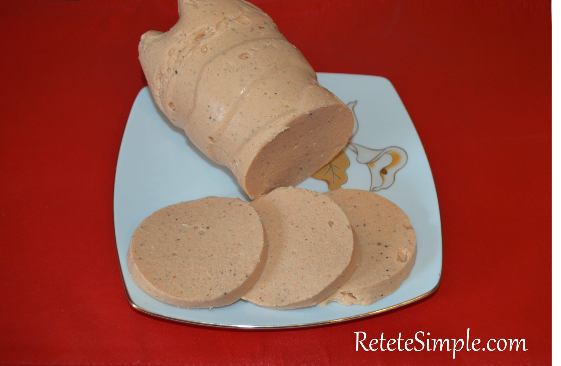 Fiambre casero de pollo en botella