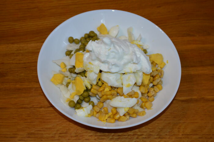 Adaugati iaurt grecesc